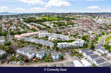 Photo of property in 2626/10 John Jennings Drive, Oteha, Auckland, 0632