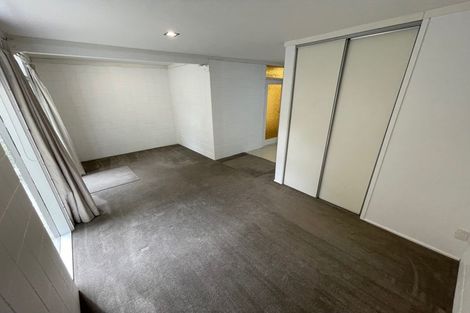 Photo of property in 32 James Street, Bayview, Auckland, 0629