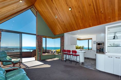 Photo of property in 6 Kaikoura View, Mount Pleasant, Christchurch, 8081