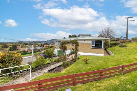 Photo of property in 68 Waldron Crescent, Green Island, Dunedin, 9018