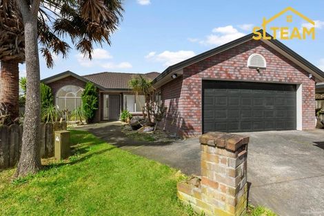 Photo of property in 11 Corfield Way, Burswood, Auckland, 2013