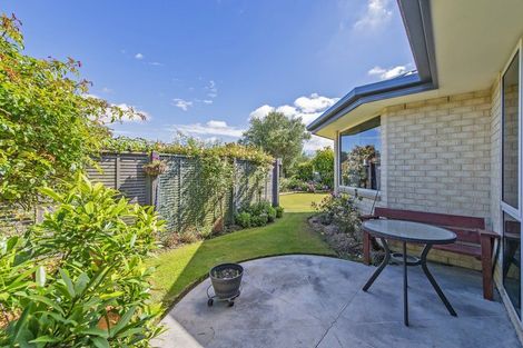 Photo of property in 4 Devon Crescent, Darfield, 7510