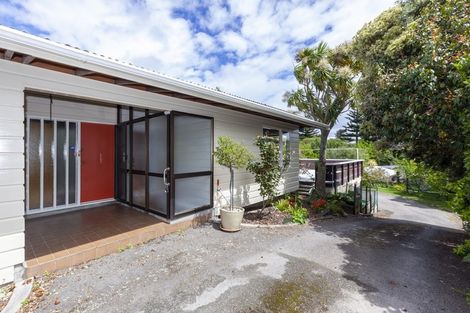 Photo of property in 91 Alexander Road, Raumati Beach, Paraparaumu, 5032