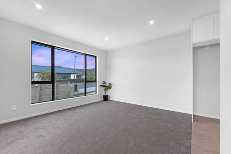 Photo of property in 19 Paihere Street, Huapai, Kumeu, 0810