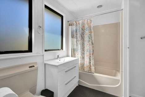 Photo of property in 7 Pitt Street, Normanby, Hawera, 4614