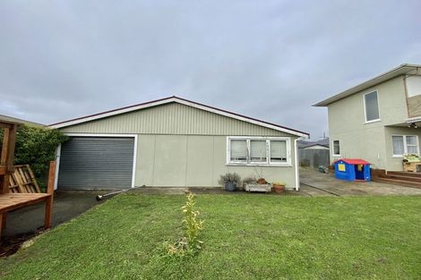 Photo of property in 27 Andrew Street, Stoke, Nelson, 7011