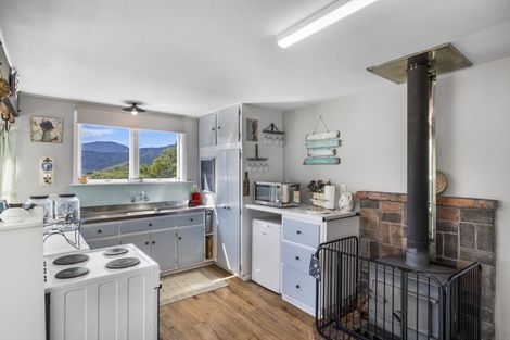 Photo of property in 65 Moenui Road, Havelock, 7281