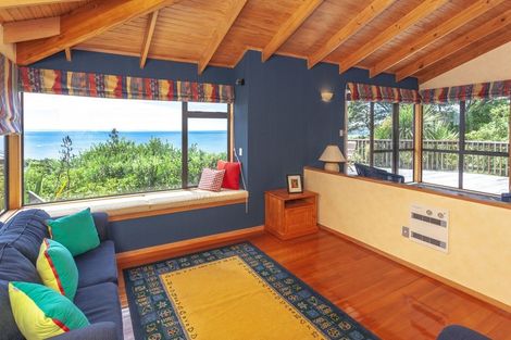 Photo of property in 57 Motuhoa Road, Tairua, 3508
