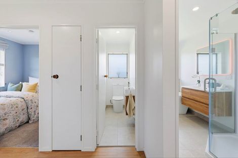 Photo of property in 34b Majesty Place, Half Moon Bay, Auckland, 2012