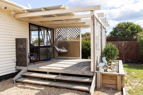 Photo of property in 33 Hayward Road, Ngatea, 3503