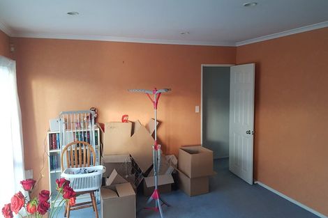 Photo of property in 3 Boderg Way, East Tamaki, Auckland, 2016