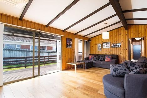 Photo of property in 8 Keldale Place, Forrest Hill, Auckland, 0620