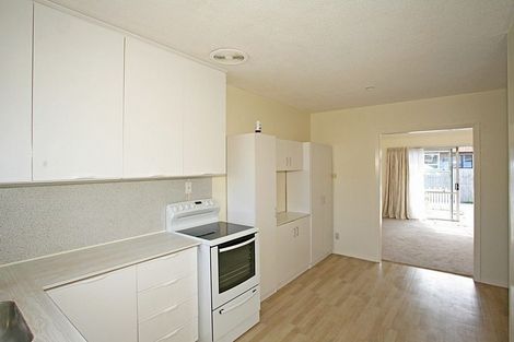 Photo of property in 3/12 Peer Street, Upper Riccarton, Christchurch, 8041