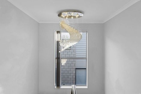 Photo of property in 4 Bruckless Drive, Flat Bush, Auckland, 2019