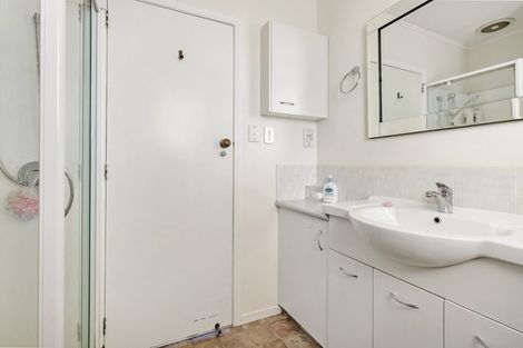 Photo of property in 9 Oregon Place, Papakura, 2110