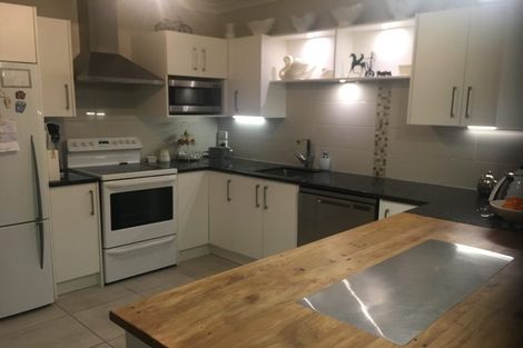 Photo of property in 229 Muritai Road, Eastbourne, Lower Hutt, 5013