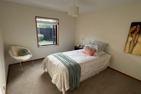 Photo of property in 1/33a Cricklewood Place, Avonhead, Christchurch, 8042