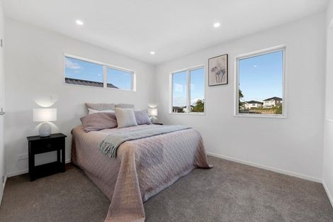 Photo of property in 15 Sagitta Drive, Flat Bush, Auckland, 2019