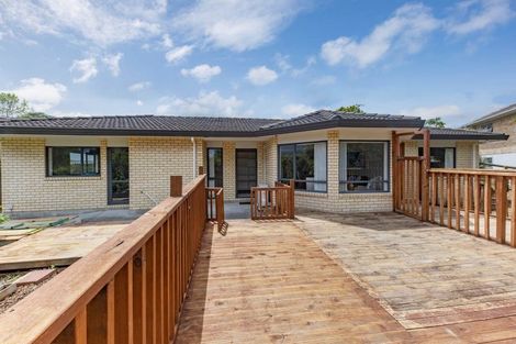 Photo of property in 24a Fruitvale Road, New Lynn, Auckland, 0600