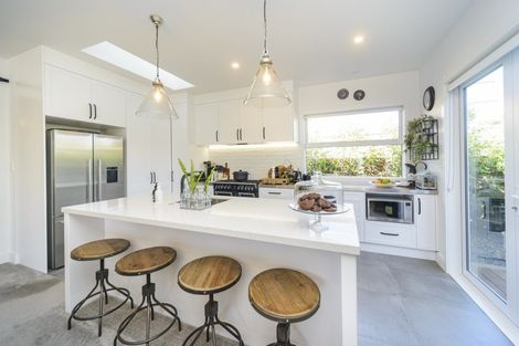 Photo of property in 34a Frederick Street, Terrace End, Palmerston North, 4410