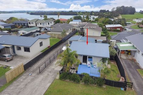 Photo of property in 92 Wharf Road, Clarks Beach, Pukekohe, 2679