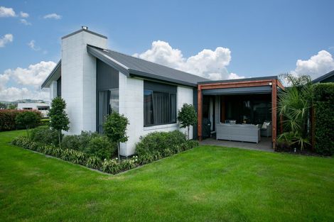 Photo of property in 75 Baxter Michael Crescent, Cambridge, 3434