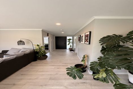 Photo of property in 9 Miharo Crescent, Flagstaff, Hamilton, 3210