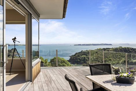 Photo of property in 39 Delamore Drive, Oneroa, Waiheke Island, 1081