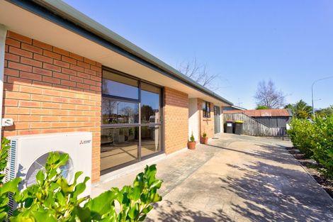 Photo of property in 1/4 Weka Street, The Wood, Nelson, 7010