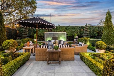 Photo of property in 290 Jervois Road, Herne Bay, Auckland, 1011