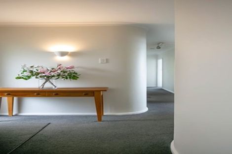 Photo of property in 270 Cannon Hill Crescent, Mount Pleasant, Christchurch, 8081
