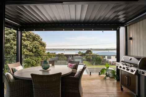 Photo of property in 553 Pukehina Parade, Pukehina, Te Puke, 3189