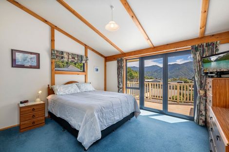 Photo of property in 28 Lawrence Street, Havelock, 7100