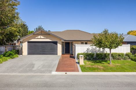 Photo of property in 3 Doncaster Place, Rangiora, 7400