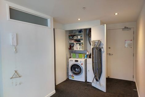 Photo of property in Nouvo Apartments, 2b/21 Rugby Street, Mount Cook, Wellington, 6021