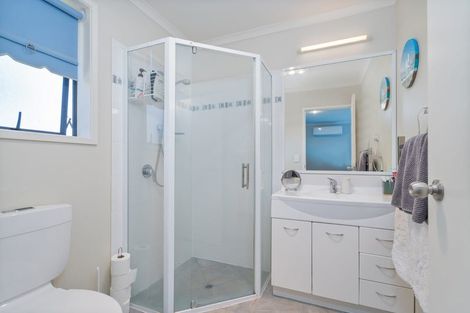 Photo of property in 16 Cobham Lane, Whitianga, 3510