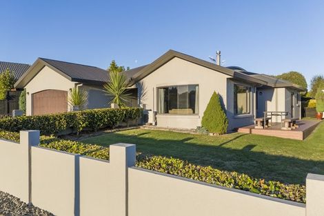 Photo of property in 37 Acacia Bay Road, Nukuhau, Taupo, 3330