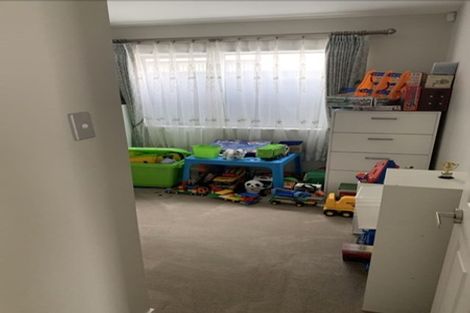 Photo of property in 1 Castlebane Drive, Flat Bush, Auckland, 2019