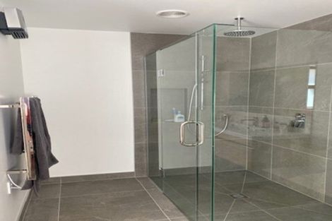 Photo of property in 13 Scurr Terrace, Wanaka, 9305