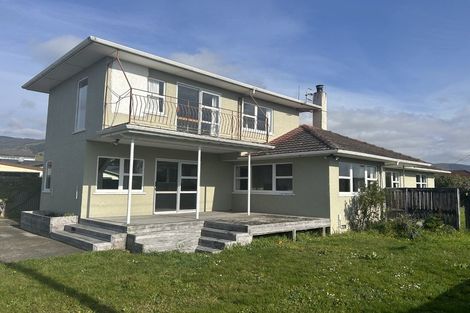 Photo of property in 27 Andrew Street, Stoke, Nelson, 7011