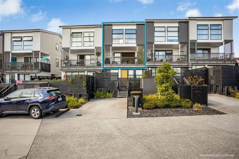 Photo of property in 8 Raranga Lane, Hobsonville, Auckland, 0616