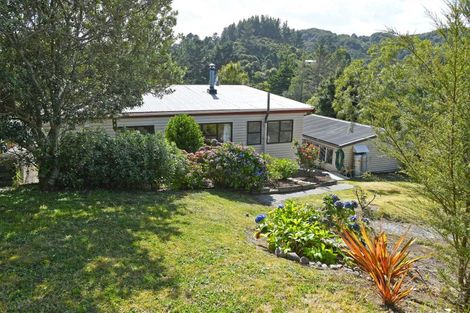Photo of property in 4 Avro Road, Blue Mountains, Upper Hutt, 5371