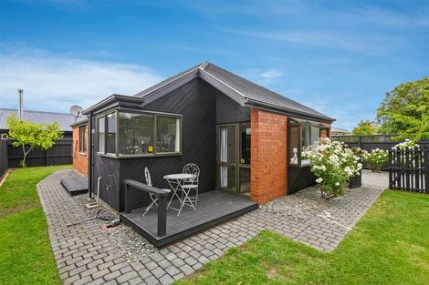 Photo of property in 40a Jeffreys Road, Fendalton, Christchurch, 8052