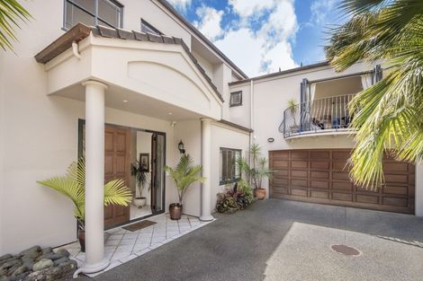 Photo of property in 15a Beresford Street, Bayswater, Auckland, 0622