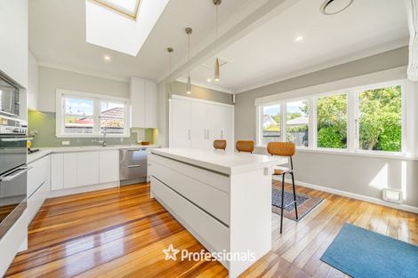 Photo of property in 30 Copeland Street, Hutt Central, Lower Hutt, 5011