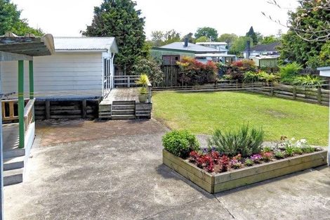 Photo of property in 21 Thornton Place, Melville, Hamilton, 3206