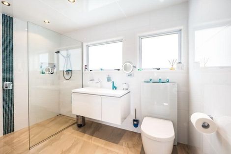 Photo of property in 1 Brugh Place, Waverley, Dunedin, 9013