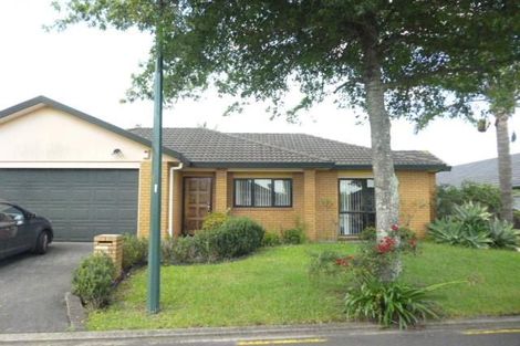 Photo of property in 8 Brittas Place, East Tamaki, Auckland, 2016