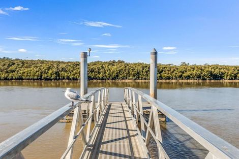 Photo of property in 45b Springs Road, Parakai, 0830