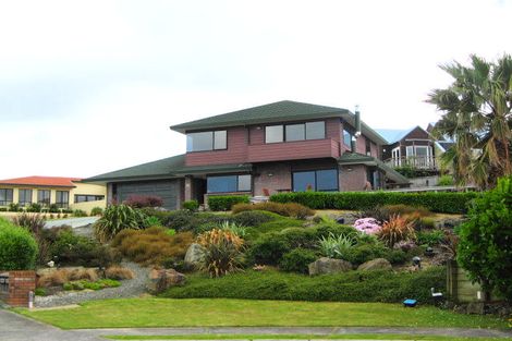 Photo of property in 32 Clansman Terrace, Gulf Harbour, Whangaparaoa, 0930